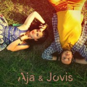 AJA & JOVIS SINGLAI