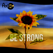 BE STRONG (Singlas)