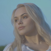 Beauštanti Aušrelė (Singlas)